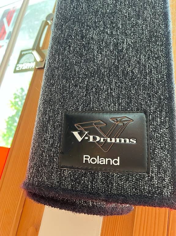 Roland Strumenti musicali: E DRUM ROLAND TD 30 SET – Usato da Lausen venduto da Splash54 4