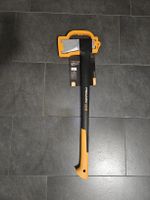 Spaltaxt Fiskars X25 mit Schutz neuwertig