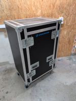 Rack Gross auf Rädern