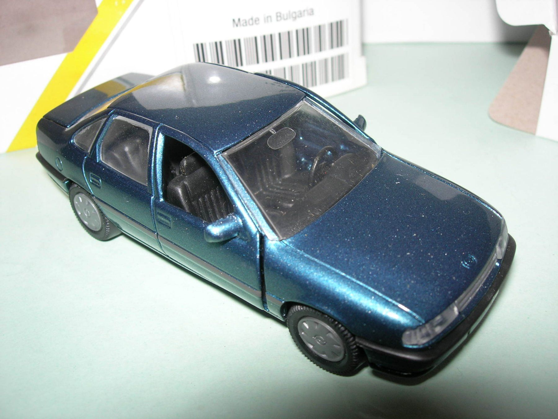 Opel Modellini d'auto: Opel Vectra  * Gama 1:43 – Nuovo e nell'imballaggio originale da Hornussen venduto da Amw 4