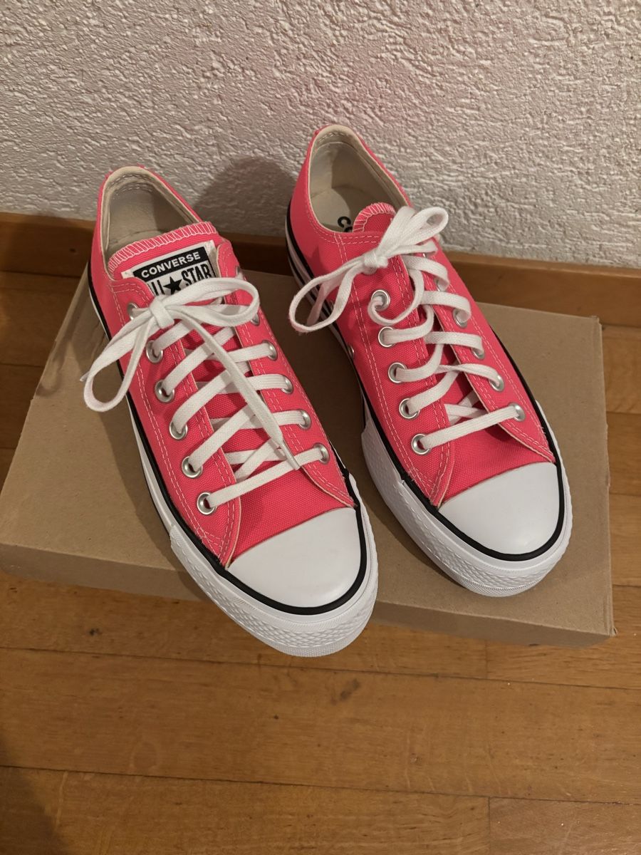 Converse Scarpe da donna: Converse Plattform Pink – Nuovo e nell'imballaggio originale da Worb venduto da d.collective 1