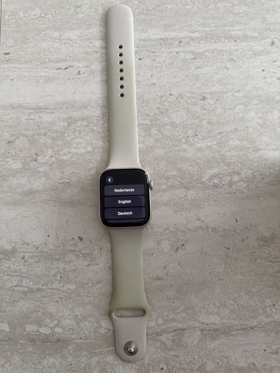 Apple Smartwatch: Apple Watch Se 44mm – Usato da Oetwil am See venduto da sab_66lg