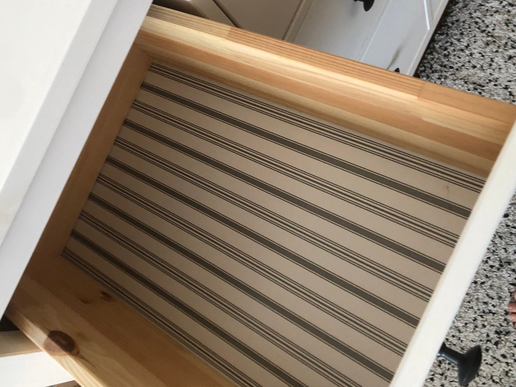 Ikea Commodes: Hemnes Kommode, weiss gebeizt – D'occasion à Kreuzlingen par Lavendel25 2