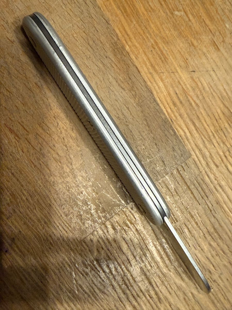 Victorinox Couteaux de poche: Victorinox oder Wenger Taschenmesser. Elektriker Messer – D'occasion à Goldach par Messerguru 7