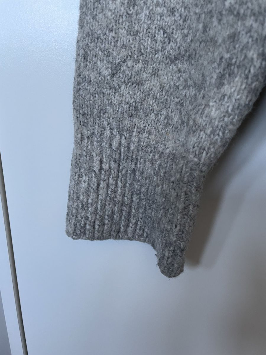H&M Pullover & Sweatshirts: H&M Pullover – Gebraucht aus Basel von Robyn20 2