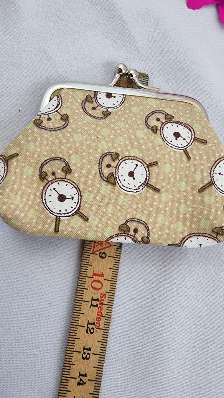 Brieftaschen: Süsses Portemonnaie mit Wecker-Muster, neu – Neu (gemäss Beschreibung) aus Wald ZH von Martin79 5