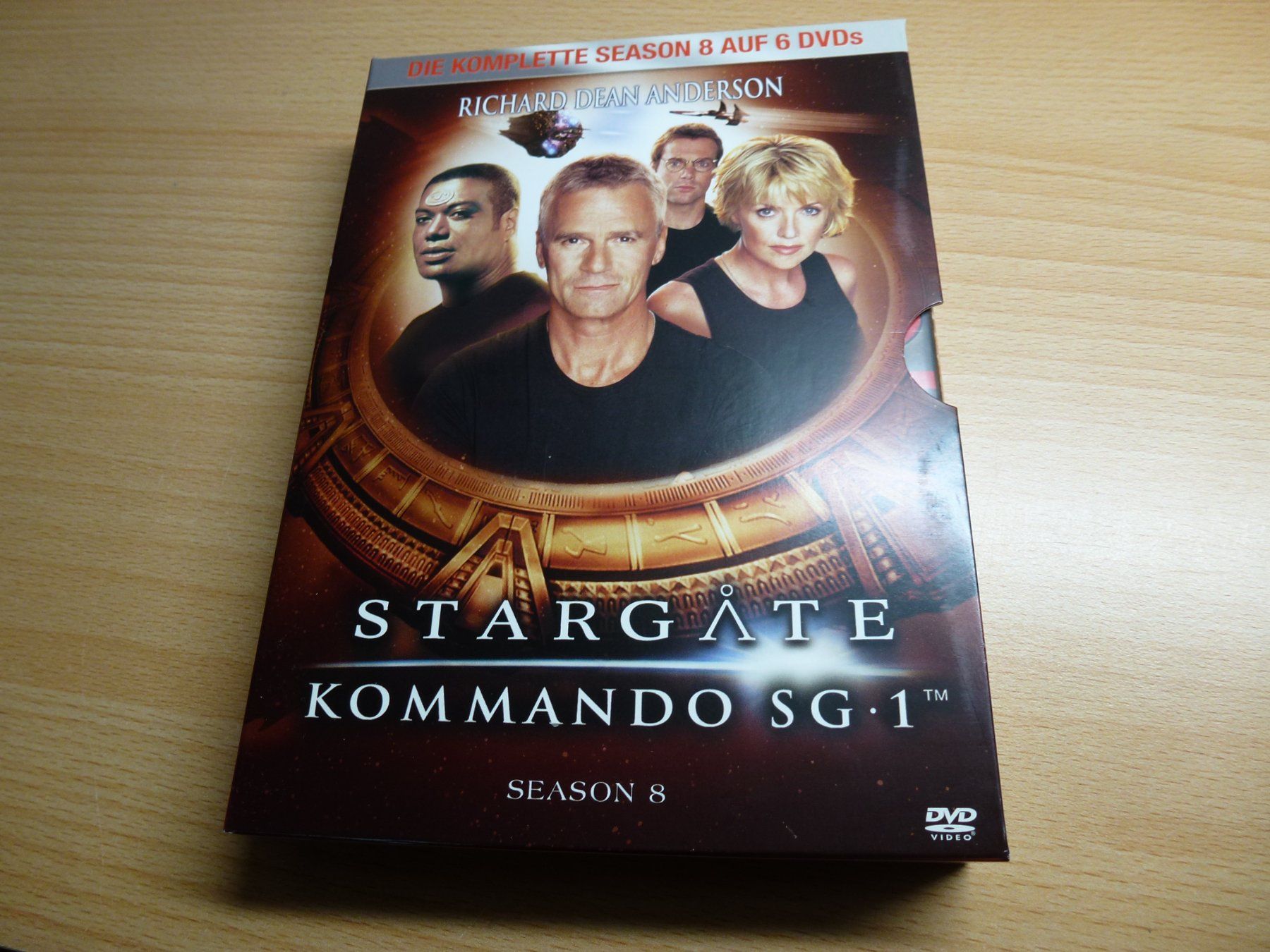 Tutti i DVDs: Stargate Staffel 8 (6DVD) – Usato da Hombrechtikon venduto da Maloev17