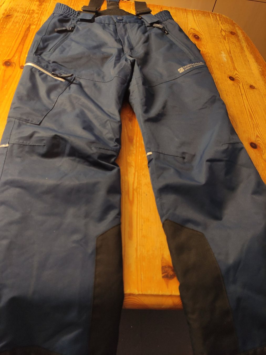 Pantaloni: Skihosen – Usato da Mümliswil venduto da Andreablaukatze 1