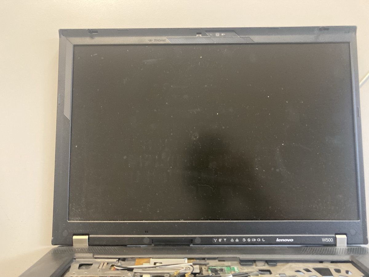 Lenovo Notebook: Lenovo W500 Defekt – Difettoso da Flawil venduto da rcnkr