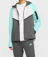 Nike Giacche: Neue Nike SporttechFleecejacke – Nuovo (secondo la descrizione) da Dietikon venduto da Sunriseplace1010 3