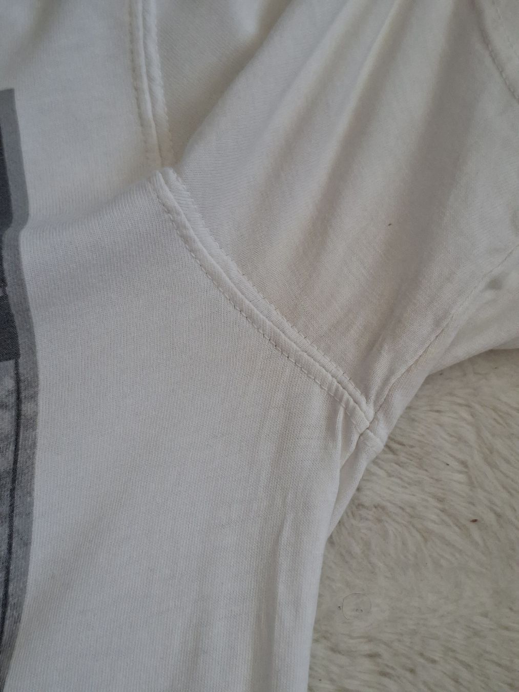 T-shirts: T-shirt Barbour blanc taille M  – D'occasion à Renens VD par ser_j2fn 6