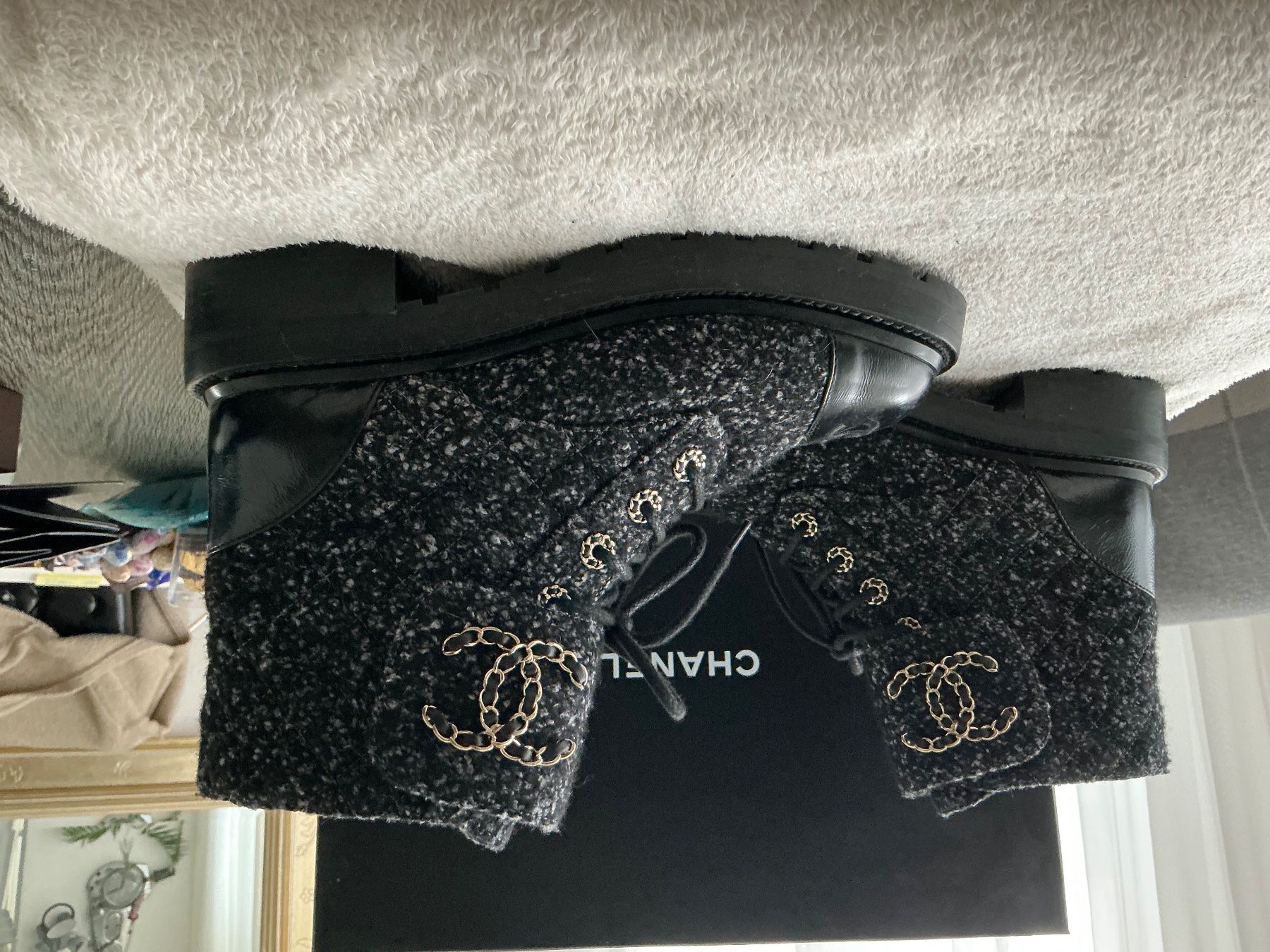 Chanel Scarpe da donna: Chanel Boots original Gr. 38.5 – Usato da Hittnau venduto da Flieger63 2