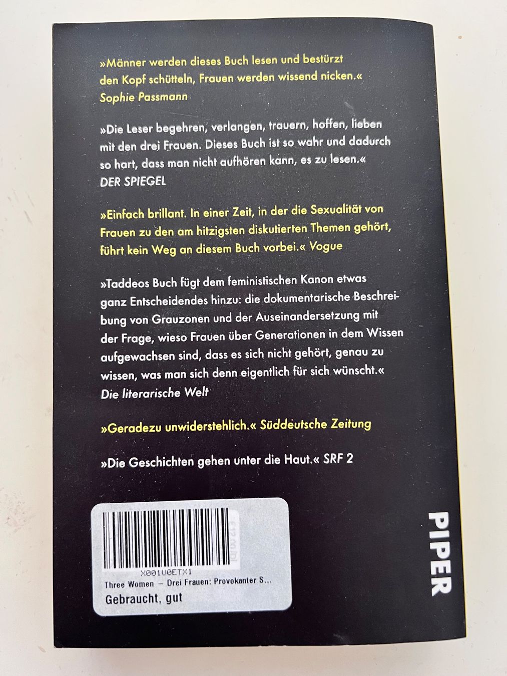 Libri: Buch - three women - roman – Usato da Effretikon venduto da YaMn 1