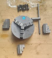 FORKARDT CVN 3204 -160 3-Backenfutter mit 4Kantschlüssel