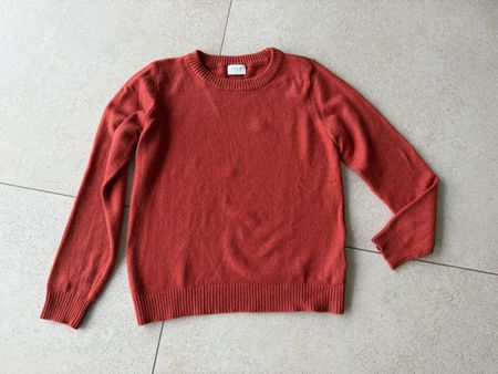 Pull Vila, rouge, col rond, manches longues, taille M