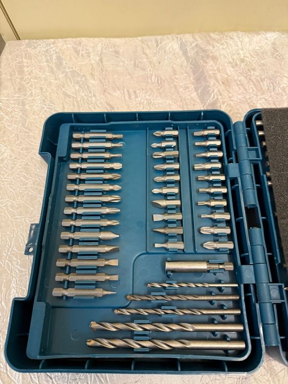 Ferrex Bohrer- und Bit Set, 204-teilig, neuwertig (Gebraucht) in ...
