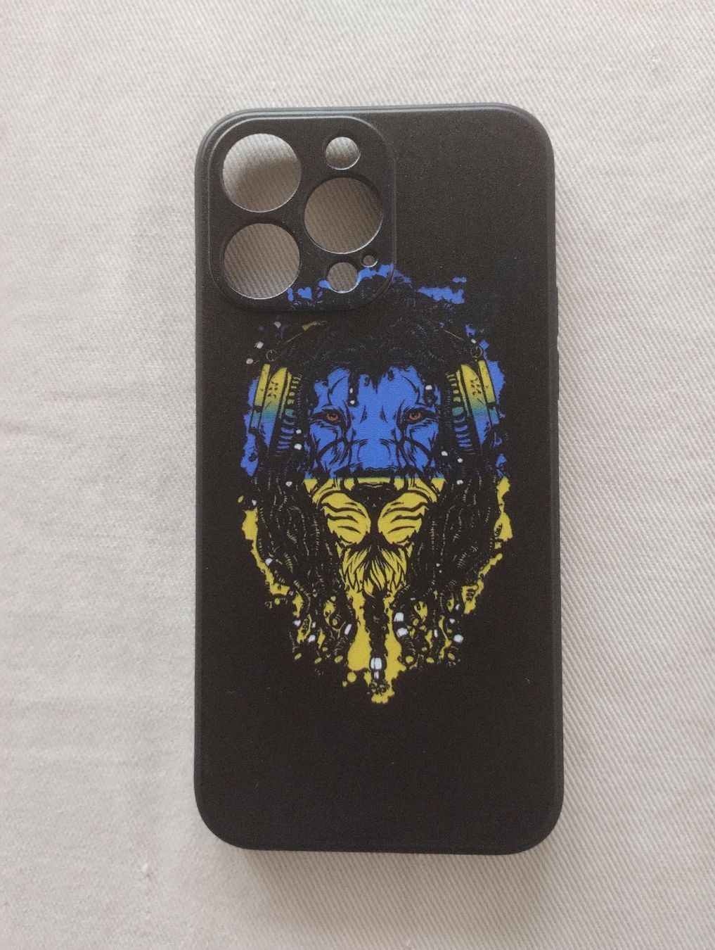 Apple Cover & Protezioni schermo: Ukraine! iPhone 13 Pro Case -  Lion Design - Stylish Protect – Nuovo (secondo la descrizione) da Zürich venduto da danihell