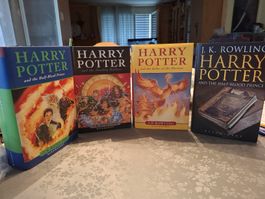 Harry Potter Bände 4-7 im Set gebraucht auf englisch