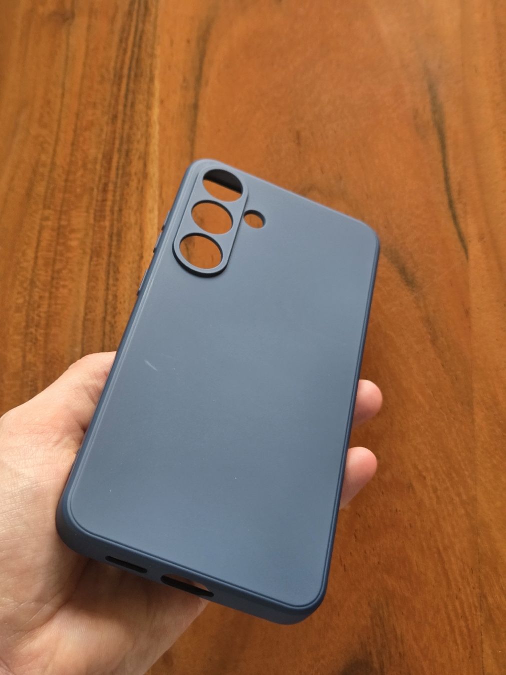 Chatières: Samsung Galaxy S25+ Hülle – Neuf (Voir description) à Rickenbach-Sulz par Bacardibabe 4