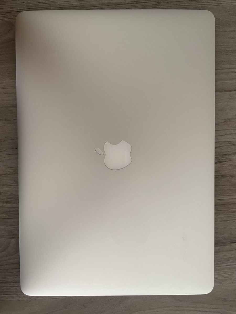 Apple Notebook: Apple Macbook Pro 15“, Mid 2015 – Usato da Luzern venduto da MaSt_808 1