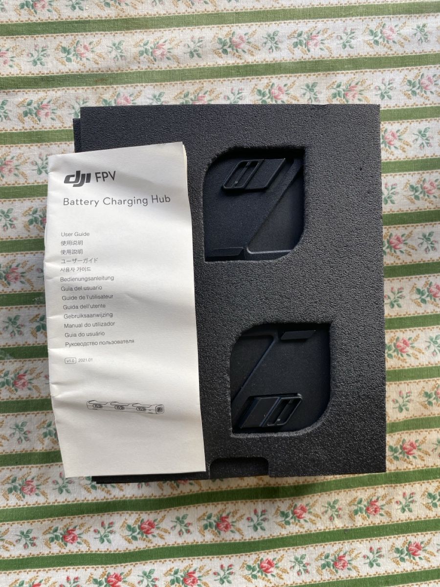 DJI Accus, Chargeurs & Blocs d'alimentation: DJI FPV FLY MORE KIT – Neuf (Voir description) à Genève par MonCheriBibi 2