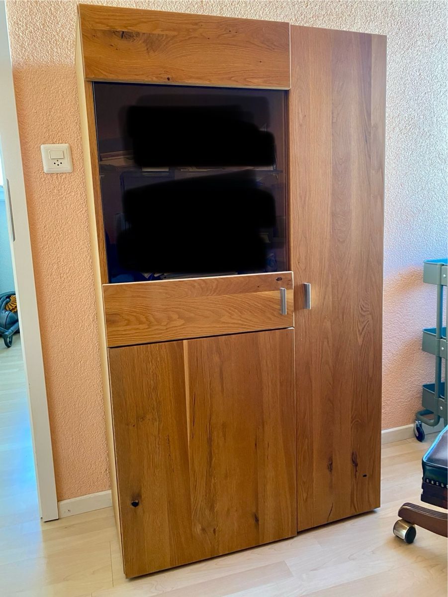 Kommoden: Kommode / Vitrinenschrank (2x) – Gebraucht aus Zofingen von Anni2504