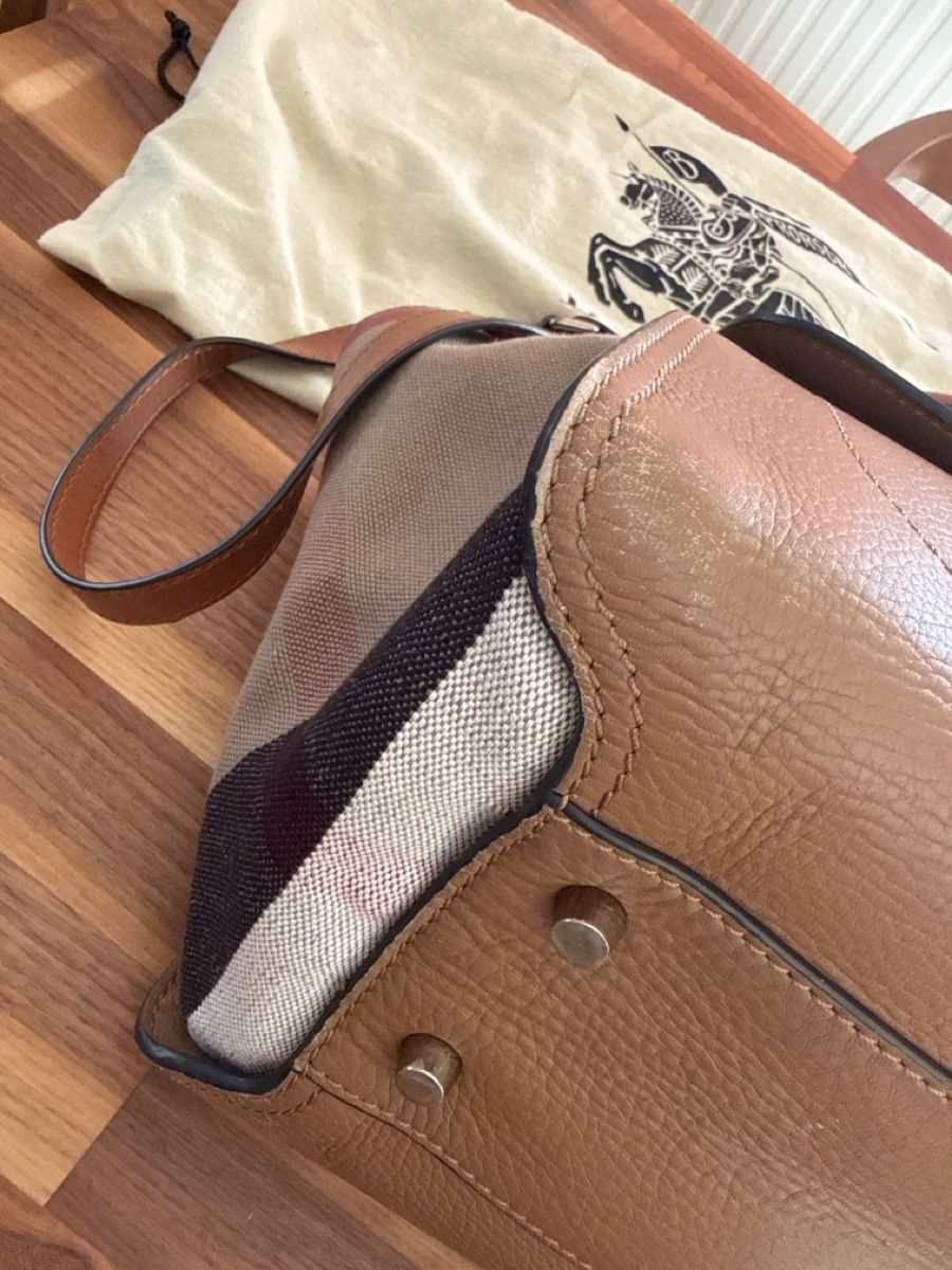 Burberry Borse da donna: Authentic Burberry Banner Bag - Spacious with strap – Usato da Cugy VD venduto da jessicavelap 2