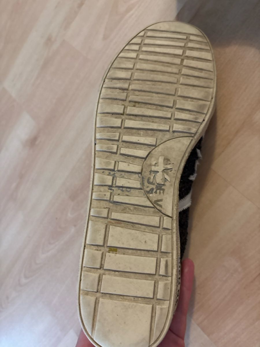 Scarpe da donna: PREMIATA Sneaker Gr. 40 Schwarz Glitzer Schlangenoptik  – Usato da langenthal venduto da rundholz7 7