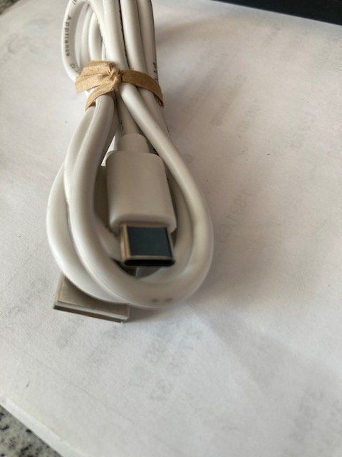 Samsung Chargements: Ladekabel mit Stecker Händy Samsung – Neuf (Voir description) à Untervaz par AndreaC04