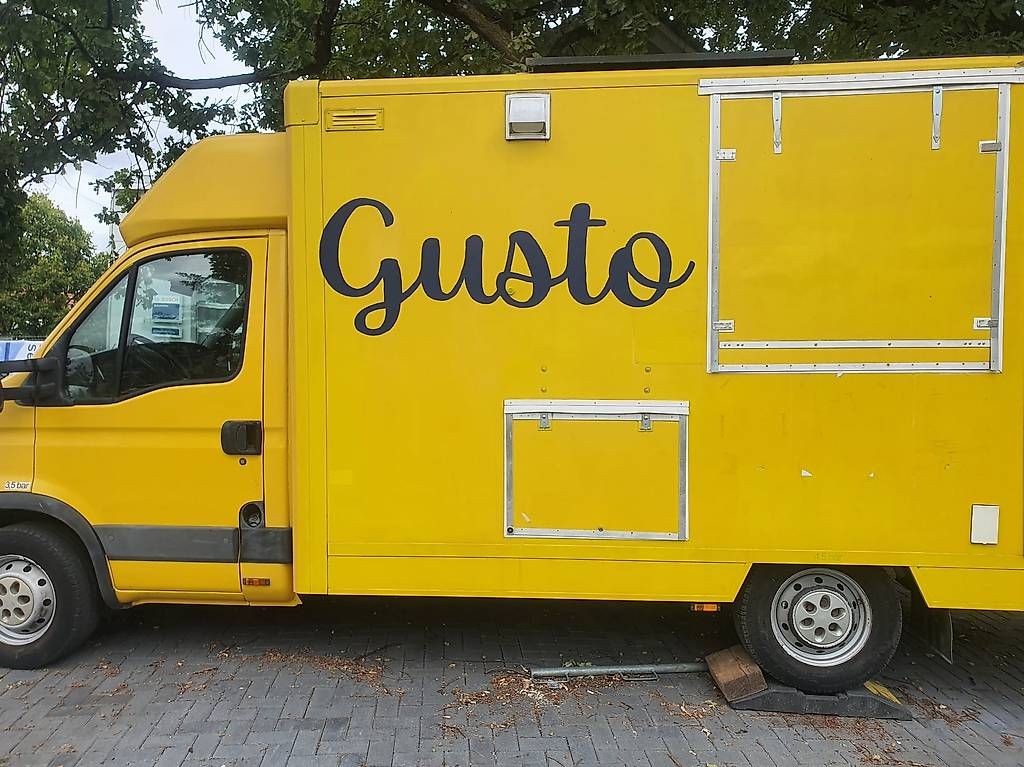 Veicoli commerciali: Foodtruck – Usato da Basel venduto da super02