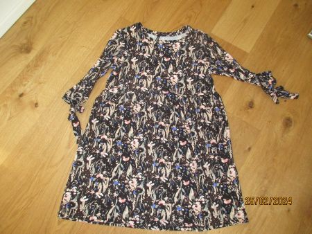 Shirt länger M ,bequem und speziell