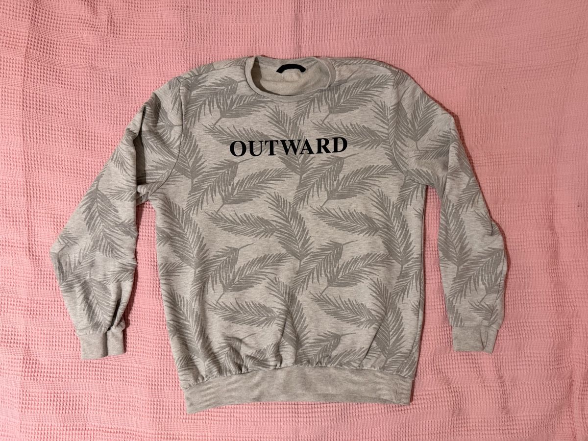 Maglioni & Felpe: 9 Pullover + Hoodies. Kaum getragen! – Usato da Bellach venduto da nyyx 3