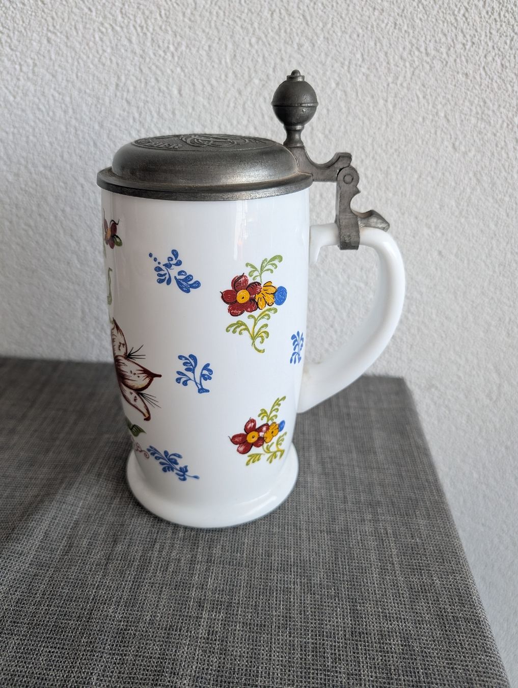 Haldengut Gläser: Bierkrug Haldengut 1992 mit Zinndeckel – Gebraucht aus Bern von ari_66yc 3