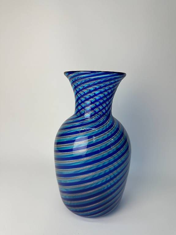Murano Vasi & Recipienti: Vase en verre soufflé bleu Murano – Nuovo (secondo la descrizione) da Lausanne venduto da subermarket