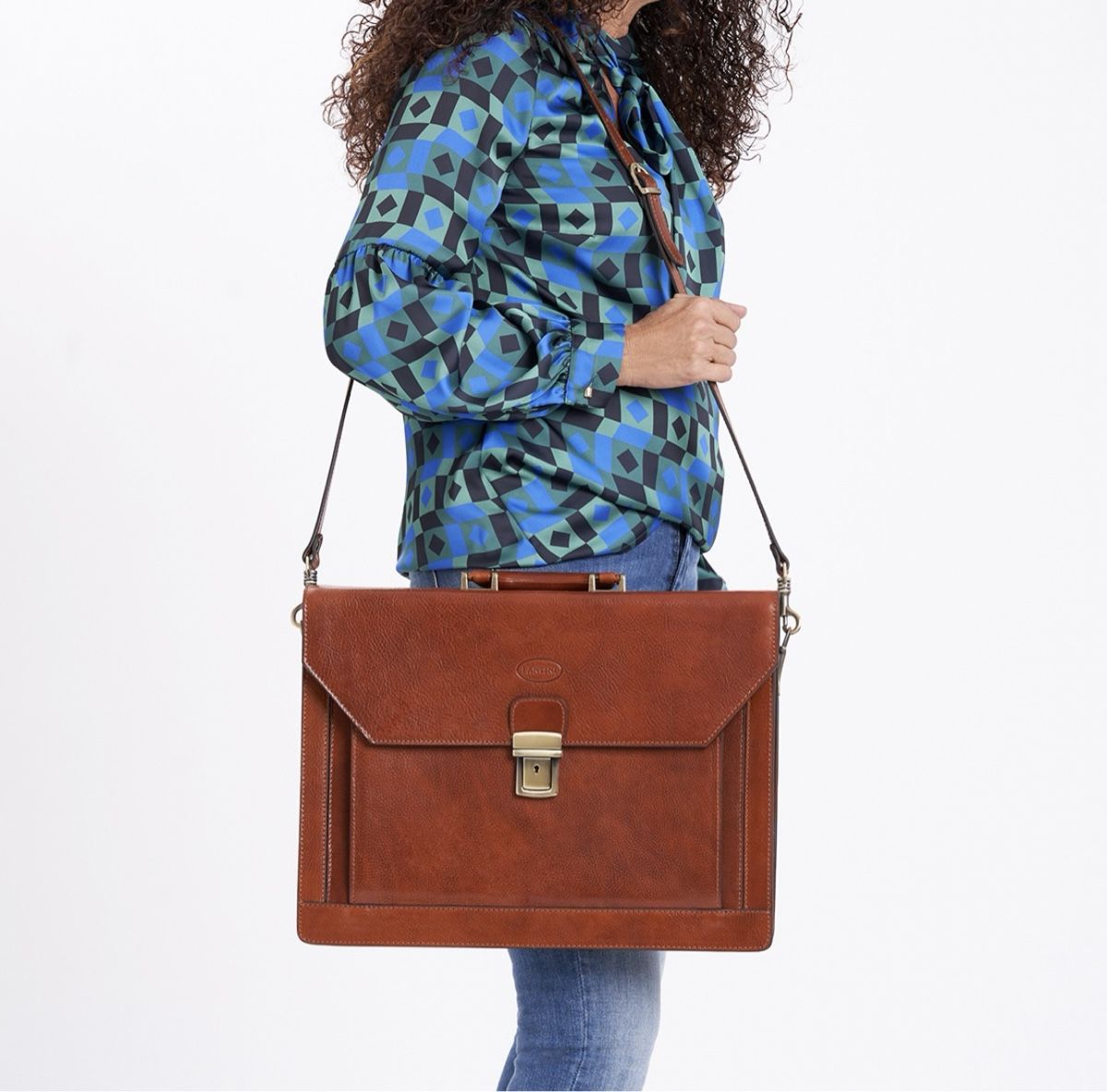 Koffer & Taschen: Aktentasche aus Leder Shenzhen – Neu und originalverpackt aus Wittenbach von WWW.DRILUBAGS.CH 2