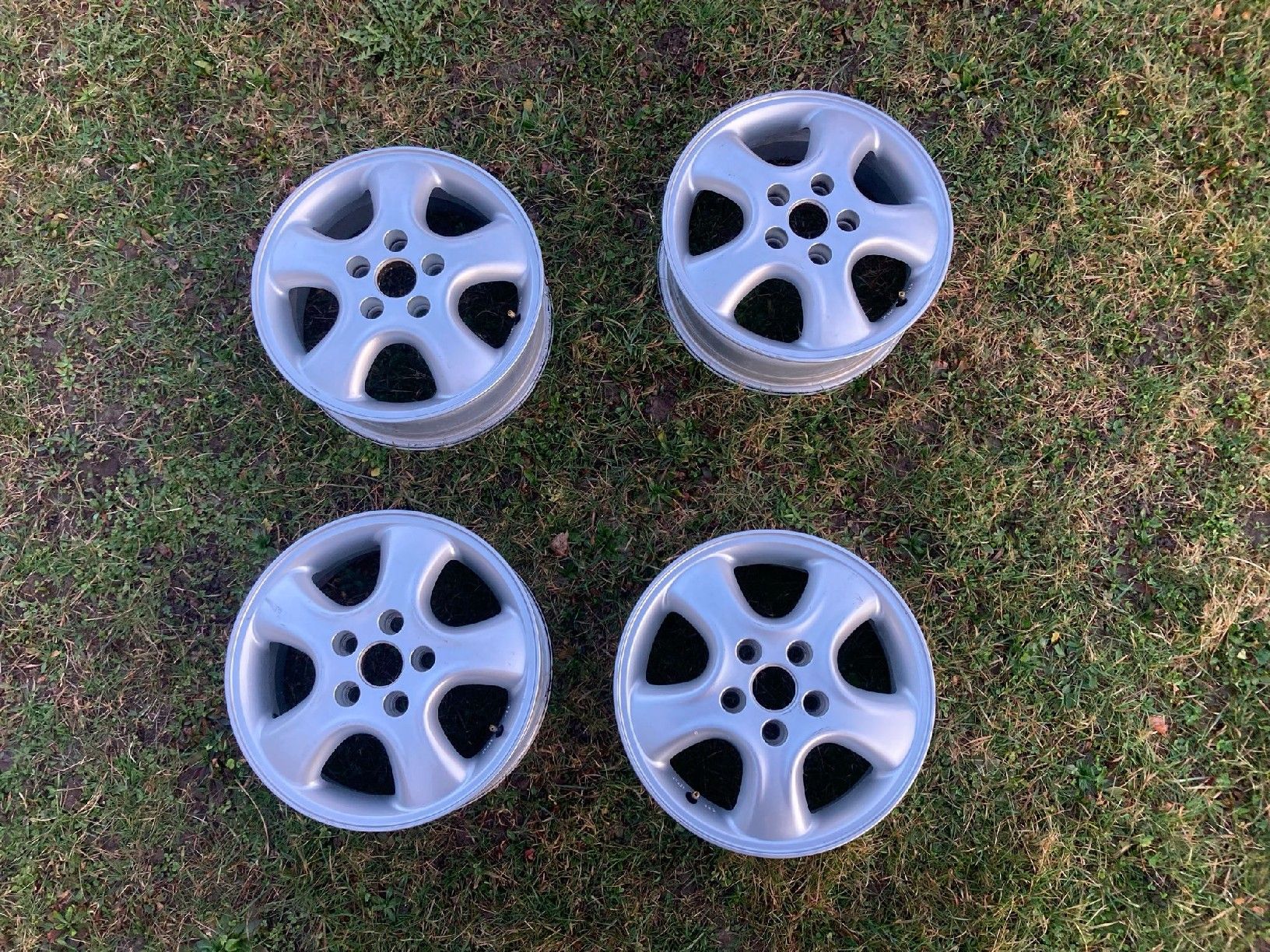 Opel Cerchioni: Opel alufelgen 5x110 – Usato da Worben venduto da Joker952
