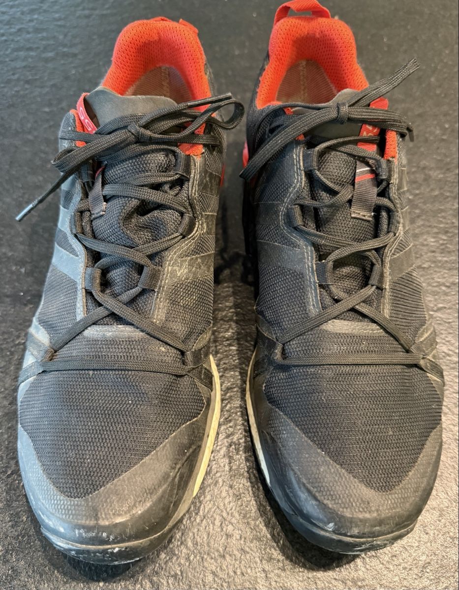 Adidas Scarpe da uomo: Adidas Terrex Gore-Tex, taille 45 1/3 – Usato da Prez-vers-Noréaz venduto da Onicolet11 1