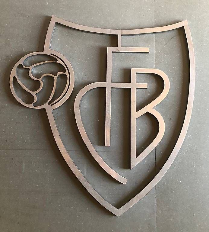 Tutte le decorazioni: FC Basel - Meister-Logo aus Stahl – Usato da Gelterkinden venduto da suru89