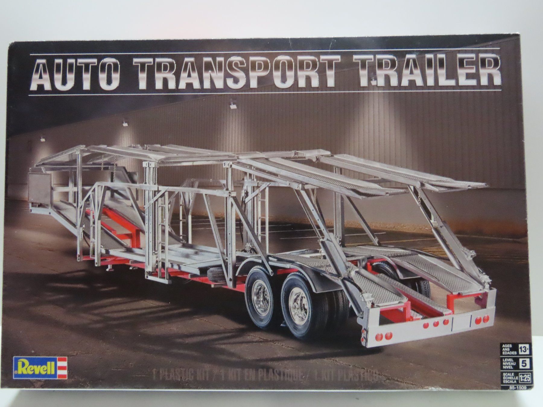 Revell Modellbausätze & Standmodelle: Modellbausatz – Neu und originalverpackt aus Luzern von Haheka