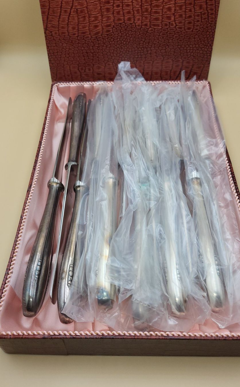 Besteck: 12 Silber Fischmesser im Etui. – Gebraucht aus Wald ZH von SwissPawnshop 2