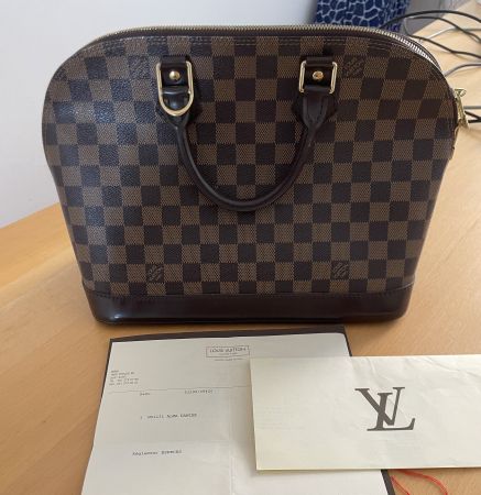 Louis Vuitton Alma Damier