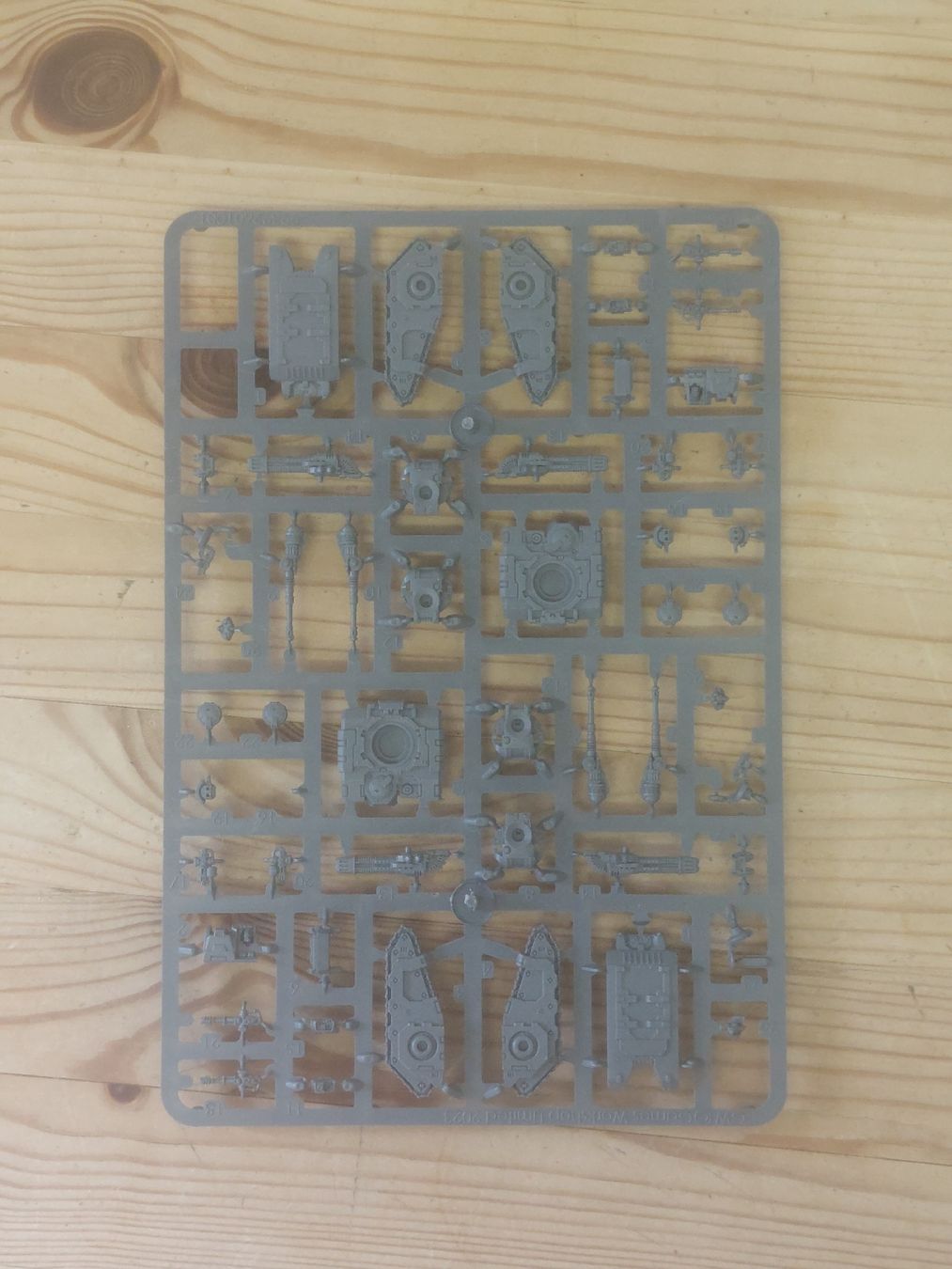 Kits de montage: 2x Sicarian tanks Legion Imperialis – Neuf (Voir description) à Zürich par kitkis 1