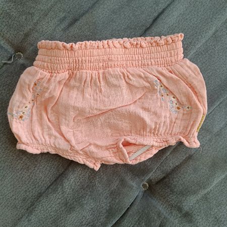 Shorts Grösse 68