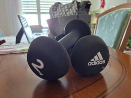 Adidas Hanteln 2 kg Set schwarz guter Zustand