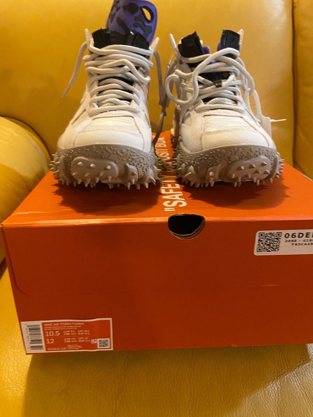 Off-White Scarpe da uomo: NIKE OFF-WHITE AIR TERRA FORMA – Nuovo e nell'imballaggio originale da Réchy venduto da santiwwrld_514 4