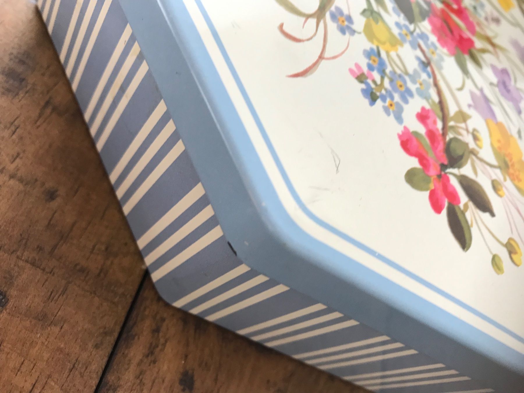 Schnebli Altro in Decorazioni & Accessori: Alte Blechdose Schnebli Biscuits – Usato da Rapperswil SG venduto da cosiba01 4