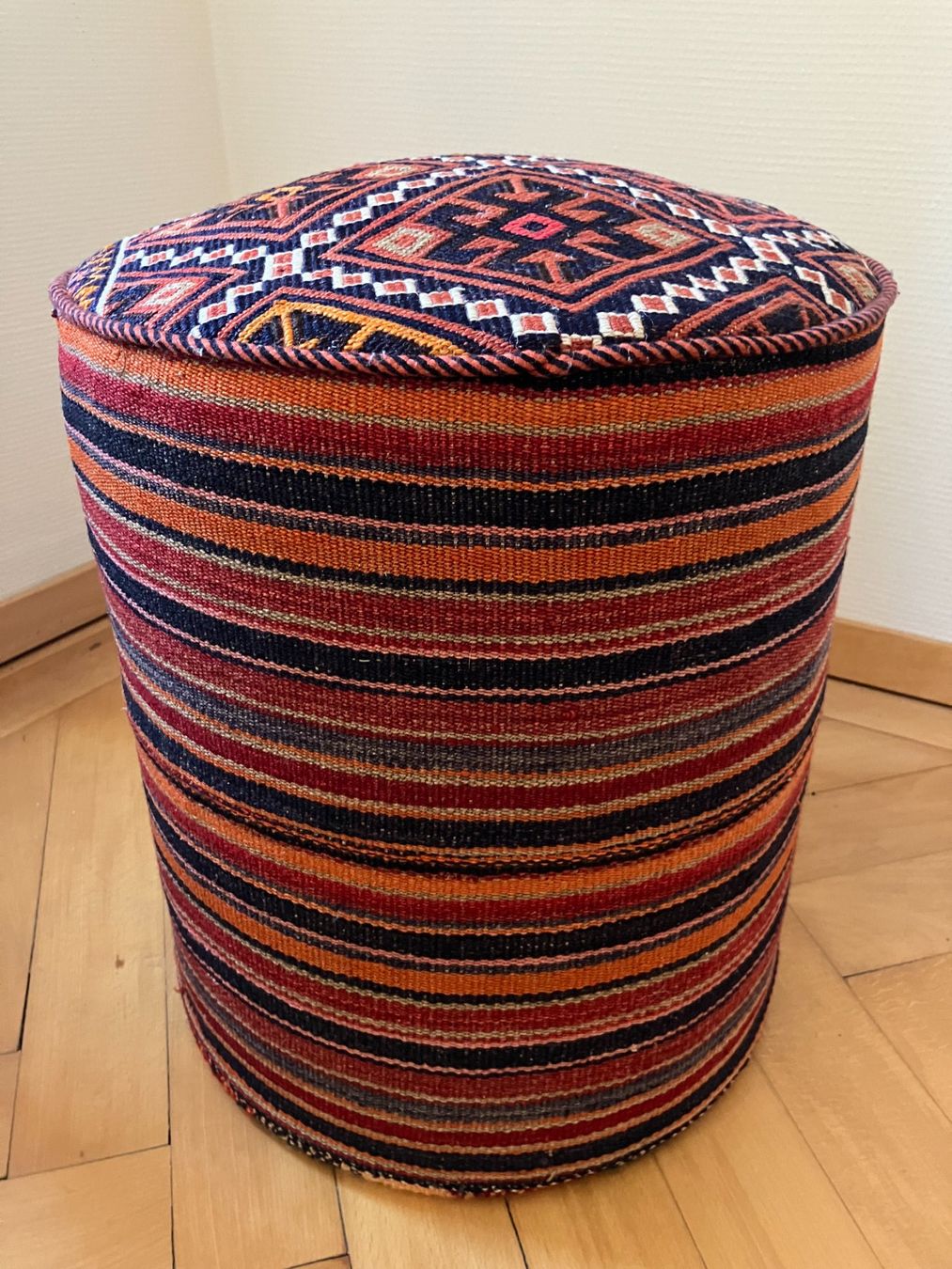 Kelim Sgabelli: 2er-Set Kelim Hocker / Poufs, Handarbeit – Usato da Murten venduto da tanjens 4