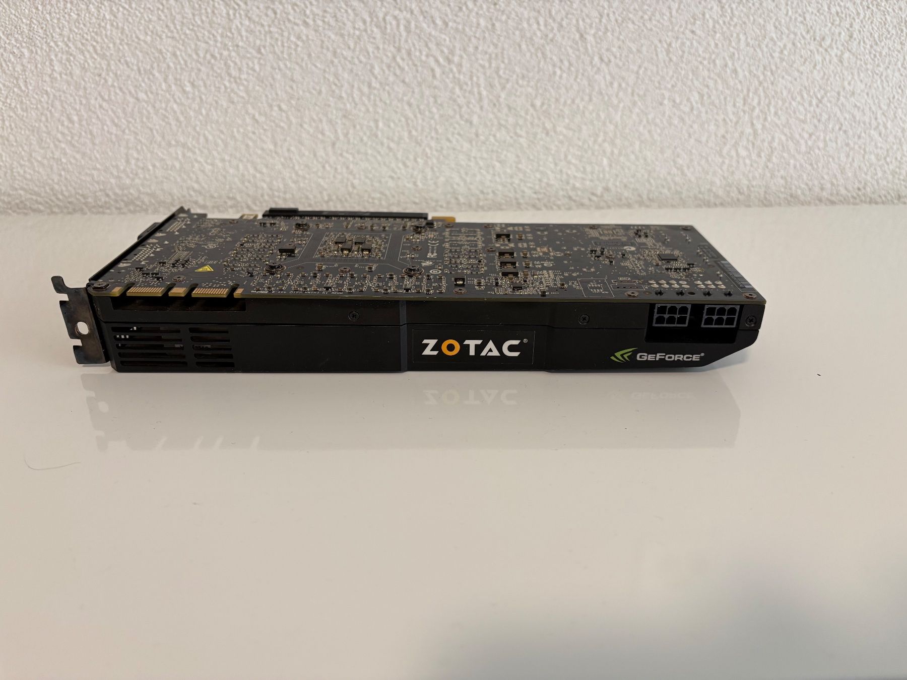 Zotac Grafikkarten: Zotac GeForce GTX 570 Grafikkarte – Defekt aus Lausen von sen_jm7c 7