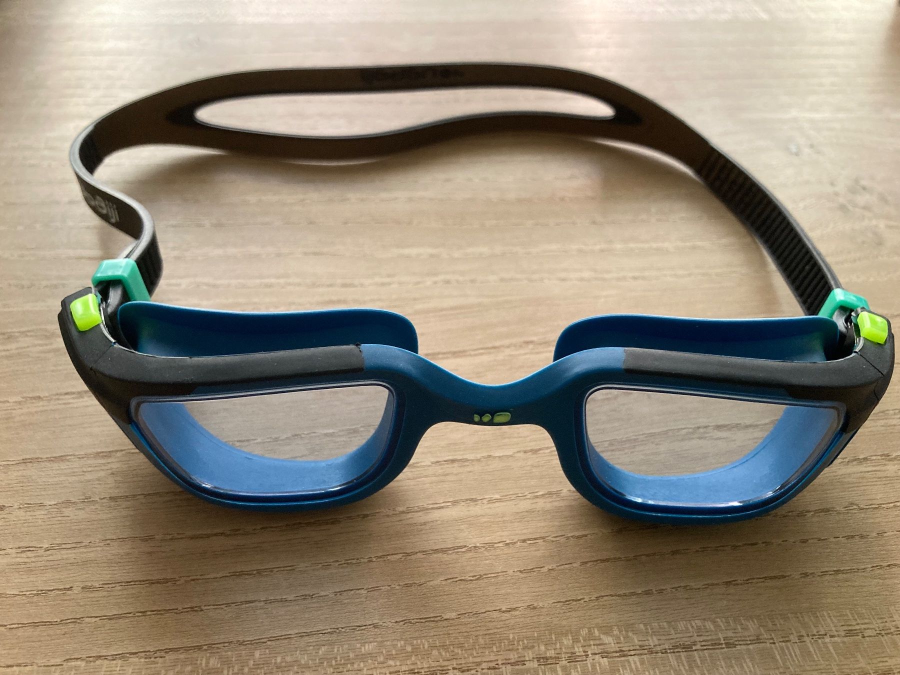 Occhiali & Lenti: Schwimmbrille Decathlon neu – Nuovo e nell'imballaggio originale da Biel/Bienne venduto da Murmeltier04 1