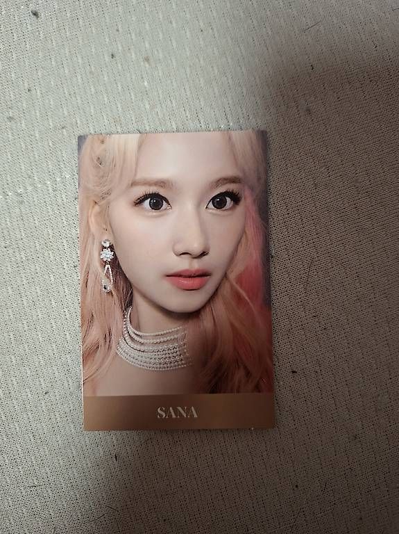 Vinyles: Sana feel special pc  – D'occasion à Alikon par e_w_lt5y